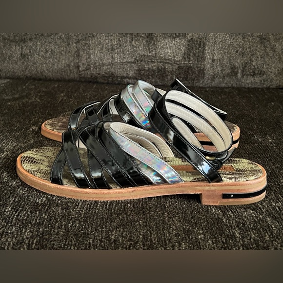 Freda Salvador Embossed Patent Leather Gladiator Sandals Black Color Size 7 - Picture 2 of 14